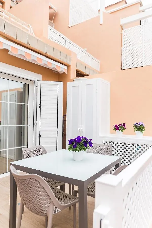 Apartment Orlando Tenerife Sur Pluto 阿德耶